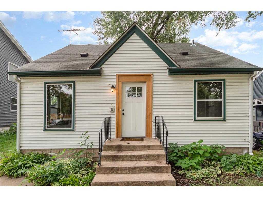 2550 4th Avenue E North Saint Paul MN 55109 6460268 image1
