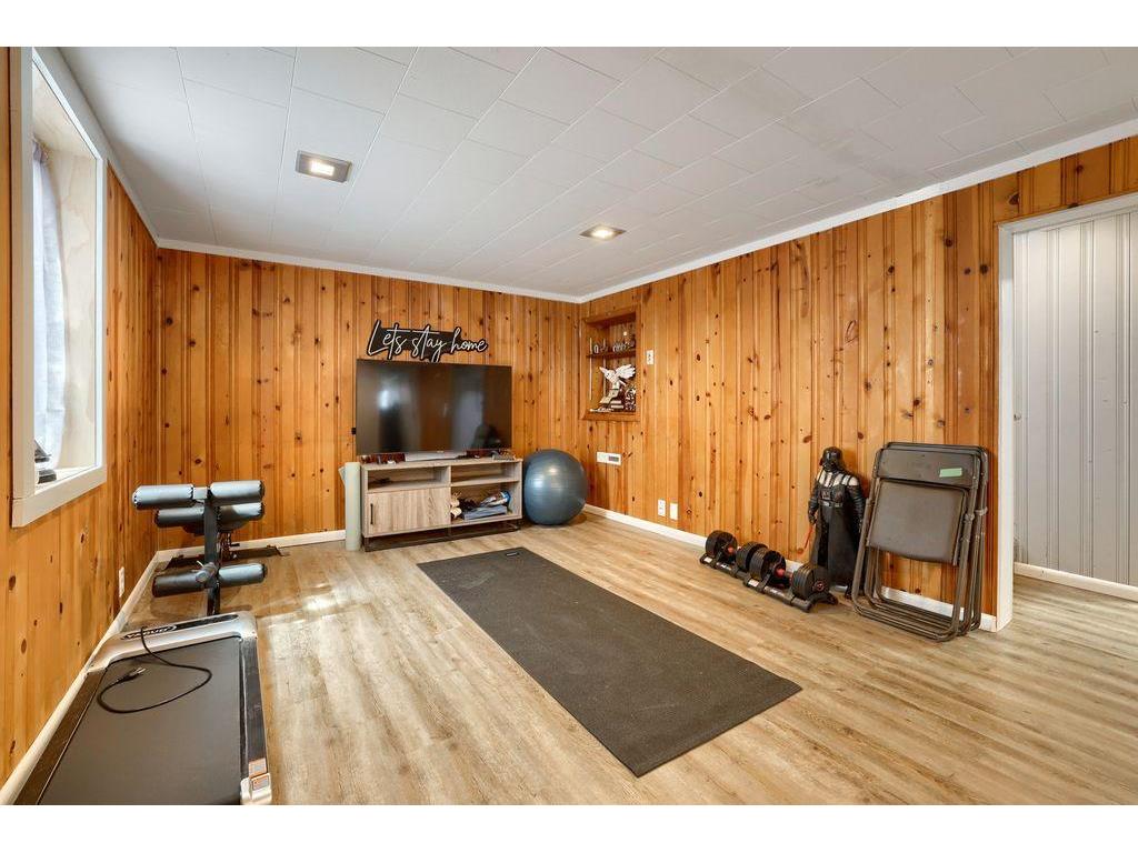 2550 Aldine Street Roseville MN 55113 7086098 image15