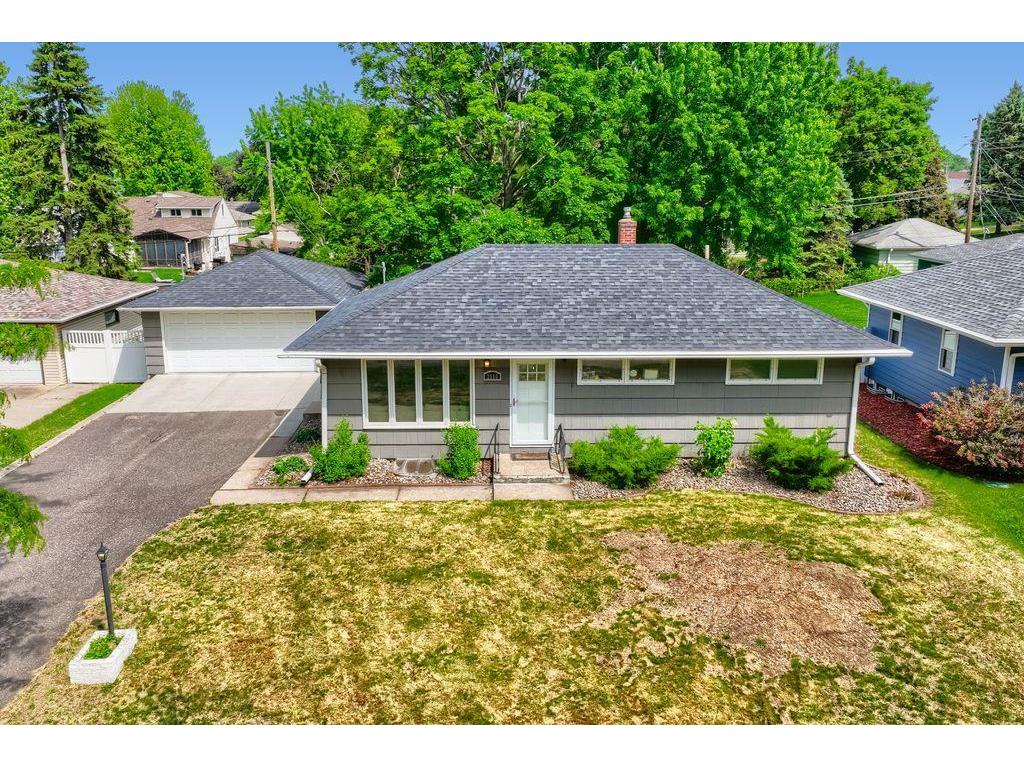 2550 Aldine Street Roseville MN 55113 7086098 image21