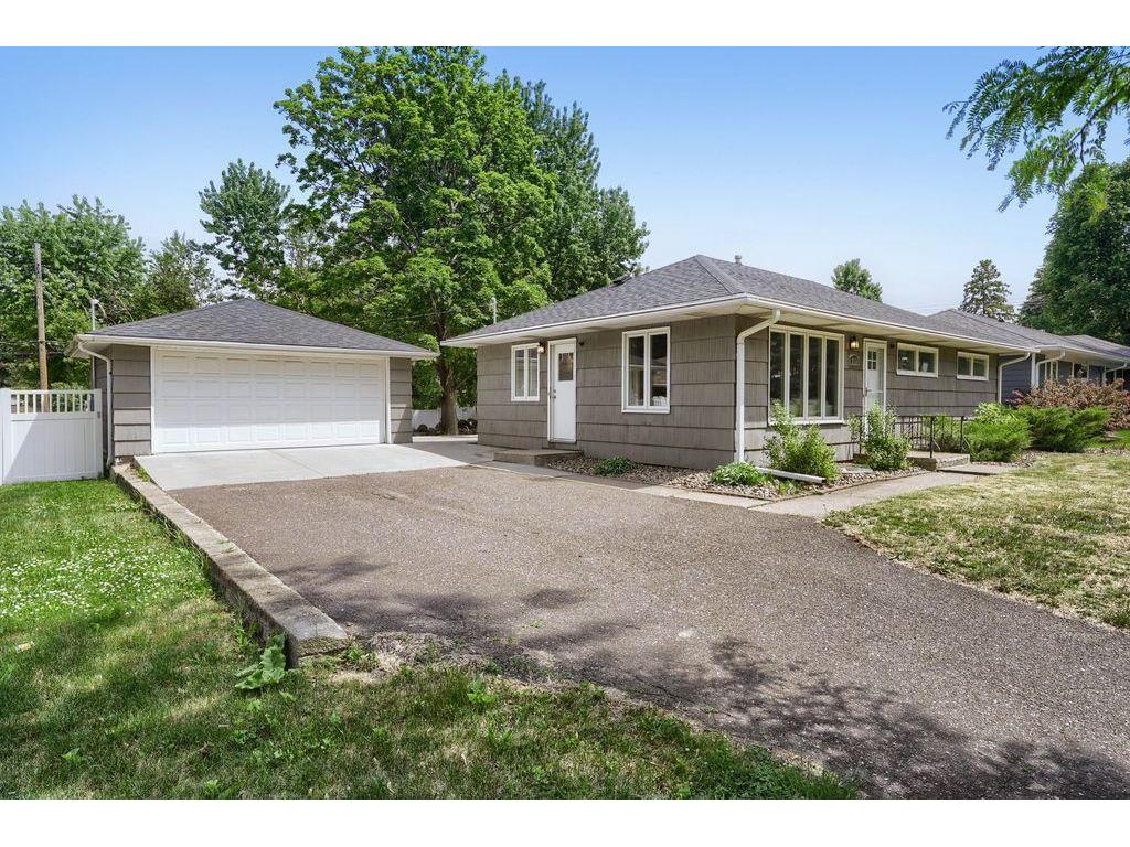 2550 Aldine Street Roseville MN 55113 7086098 image23