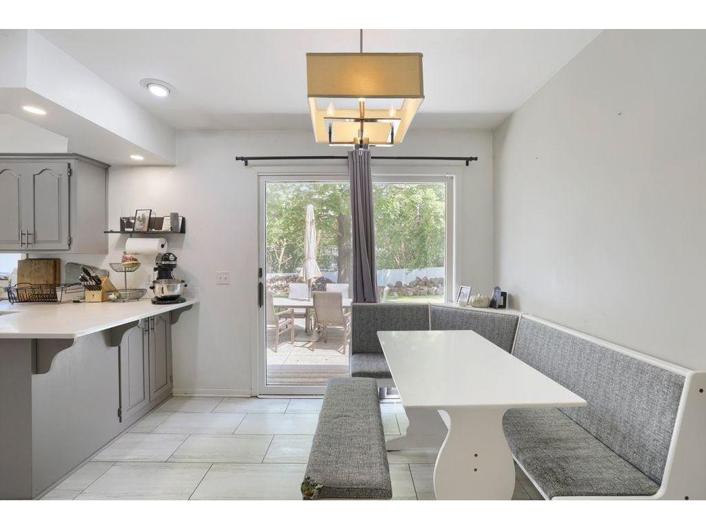 2550 Aldine Street Roseville MN 55113 7086098 image5