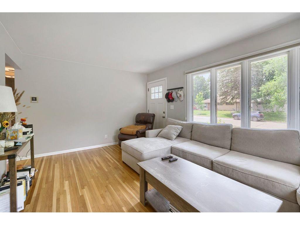 2550 Aldine Street Roseville MN 55113 7086098 image8