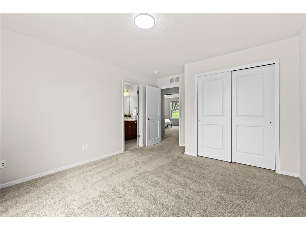 2550 Arrowhead Lane Chanhassen MN 55317 7097244 image26