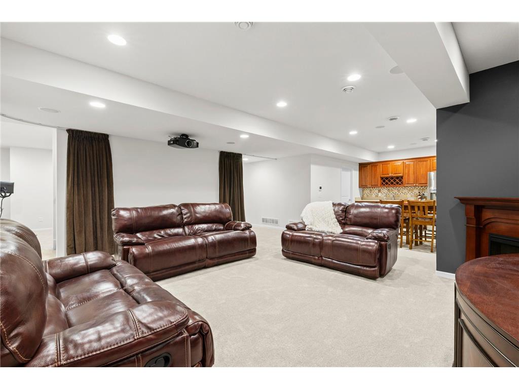 2550 Arrowhead Lane Chanhassen MN 55317 7097244 image35