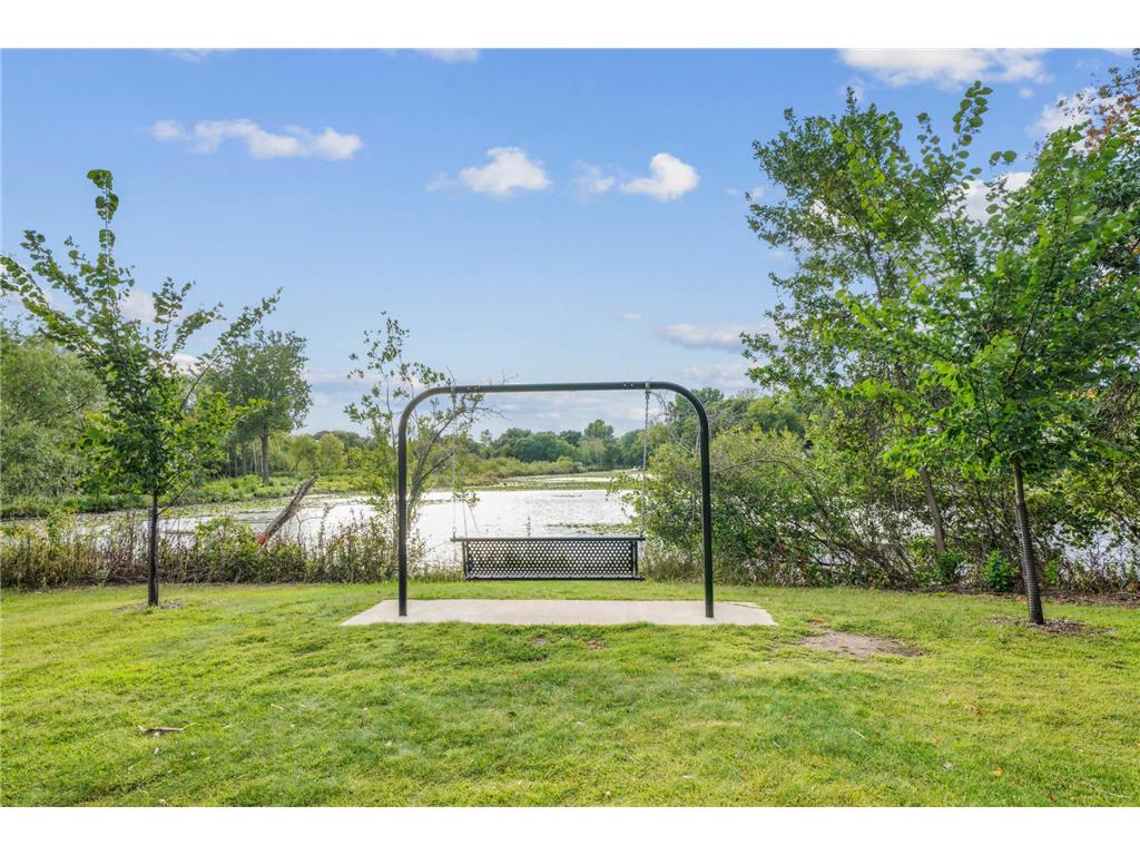 2550 Moundsview Drive #49 Mounds View MN 55112 - Wood 6783865 image2