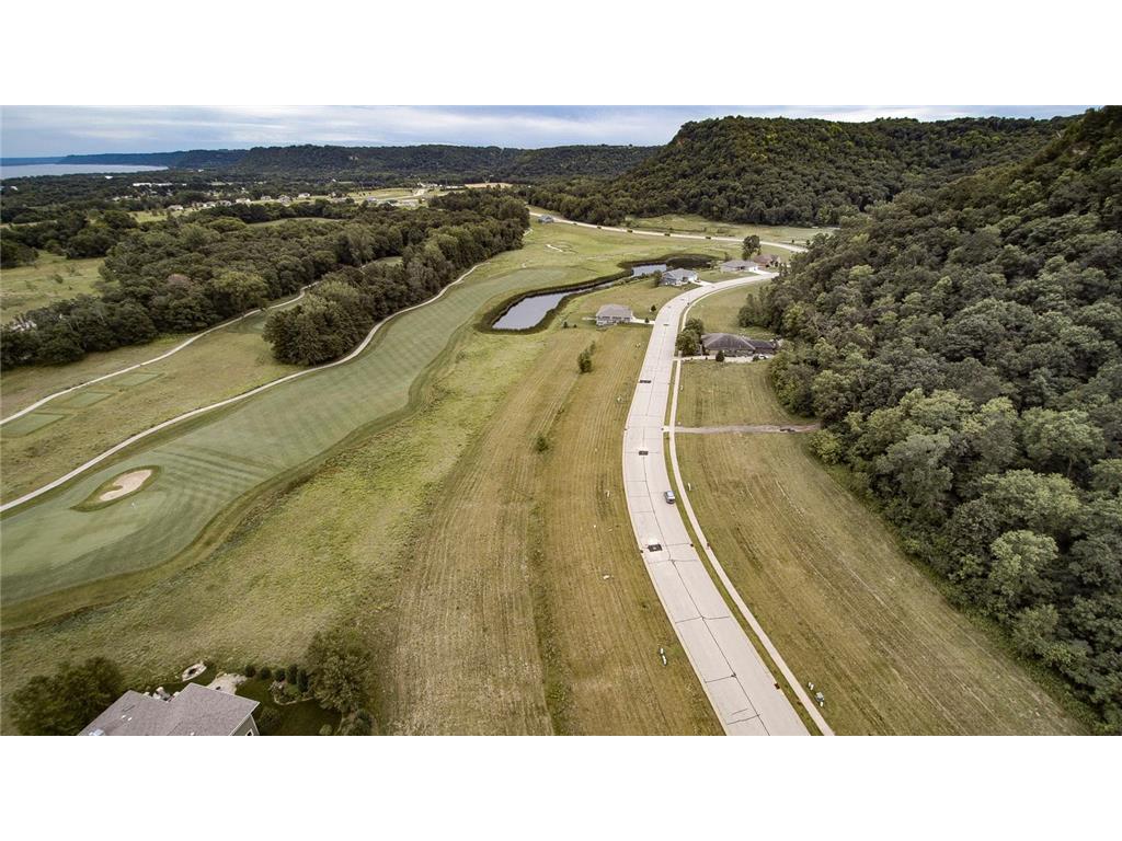 2551 Clubhouse Drive Lake City MN 55041 6424669 image1