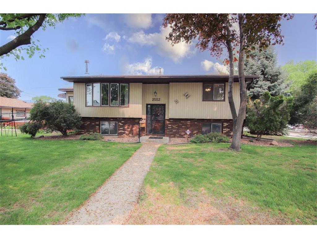 2552 California Street NE Minneapolis MN 55418 6370077 image1