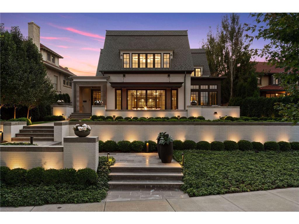 2552 W Lake Of The Isles Parkway Minneapolis MN 55405 - Lake of the Isles 7004655 image1