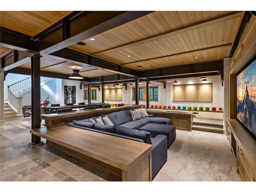 2552 W Lake Of The Isles Parkway Minneapolis MN 55405 - Lake of the Isles 7004655 image27