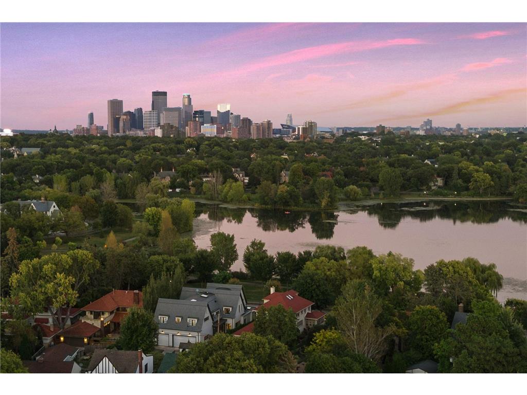 2552 W Lake Of The Isles Parkway Minneapolis MN 55405 - Lake of the Isles 7004655 image36