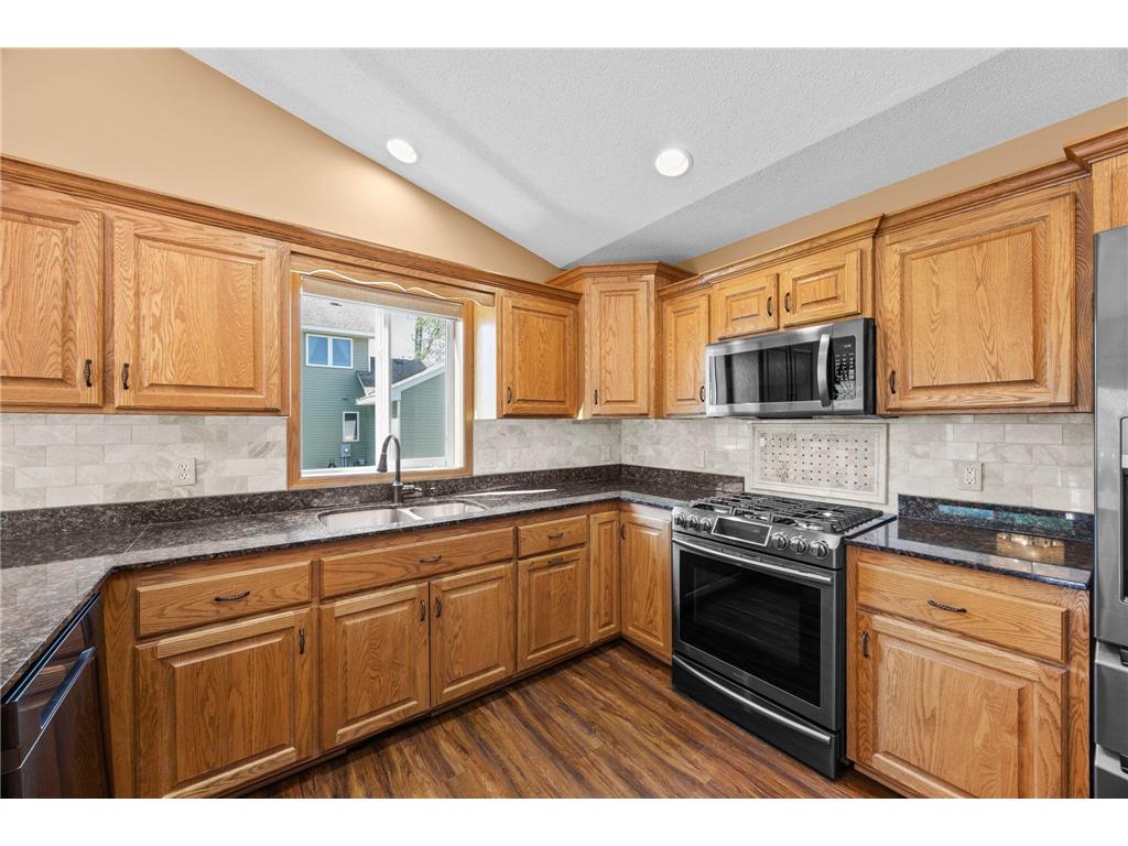 25521 8th Street W Zimmerman MN 55398 7054679 image19
