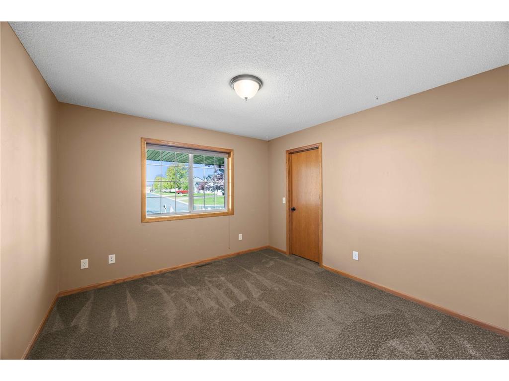 25521 8th Street W Zimmerman MN 55398 7054679 image34