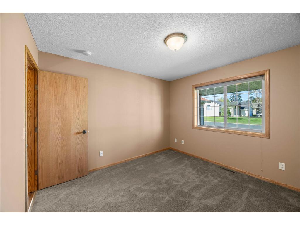 25521 8th Street W Zimmerman MN 55398 7054679 image37