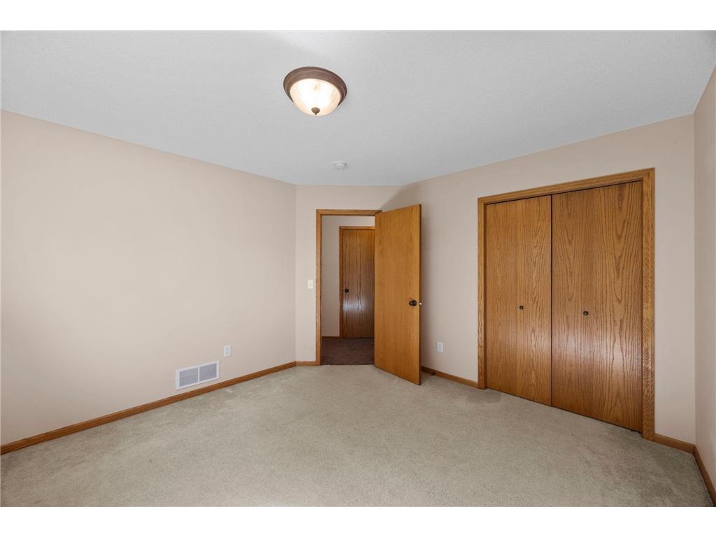 25521 8th Street W Zimmerman MN 55398 7054679 image46