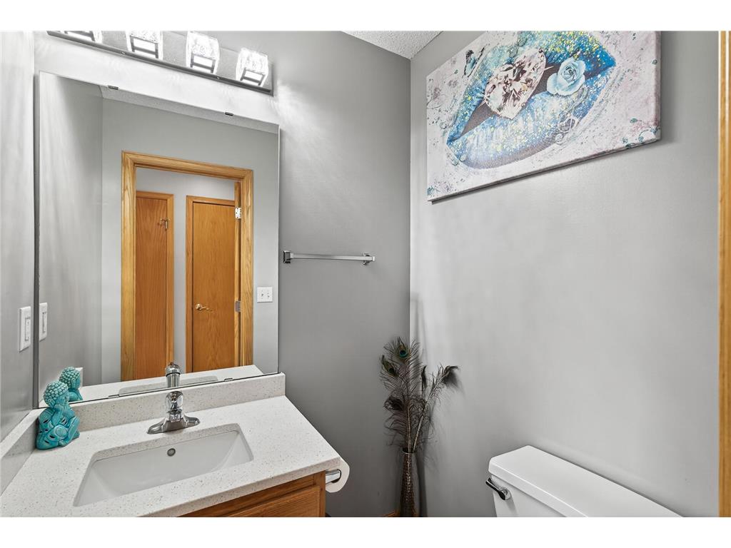 2553 11th Avenue Anoka MN 55303 7065618 image12