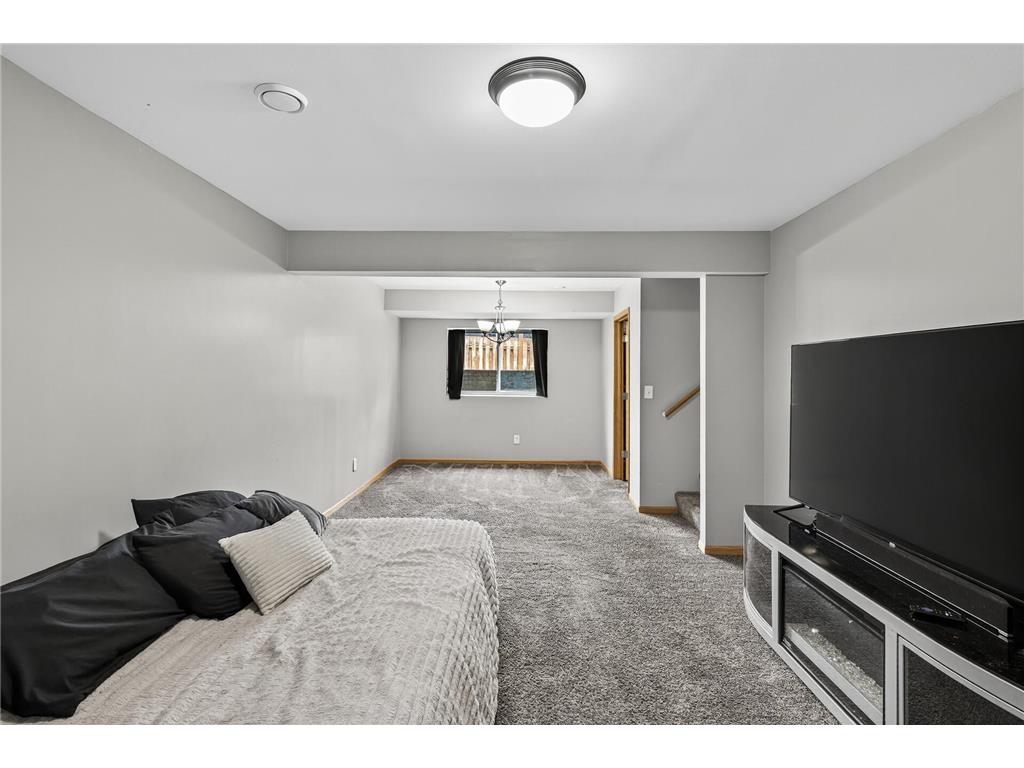 2553 11th Avenue Anoka MN 55303 7065618 image19