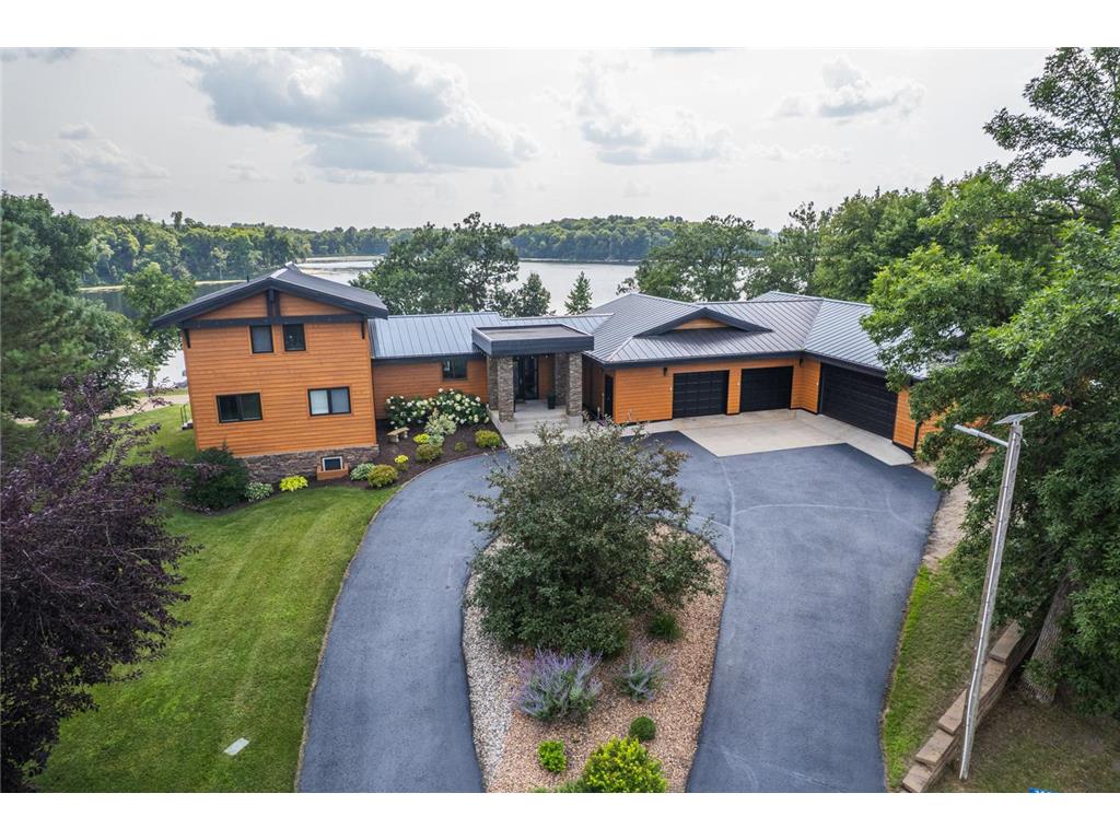 25530 River Hills Lane Detroit Lakes MN 56501 - Muskrat 7065314 image2