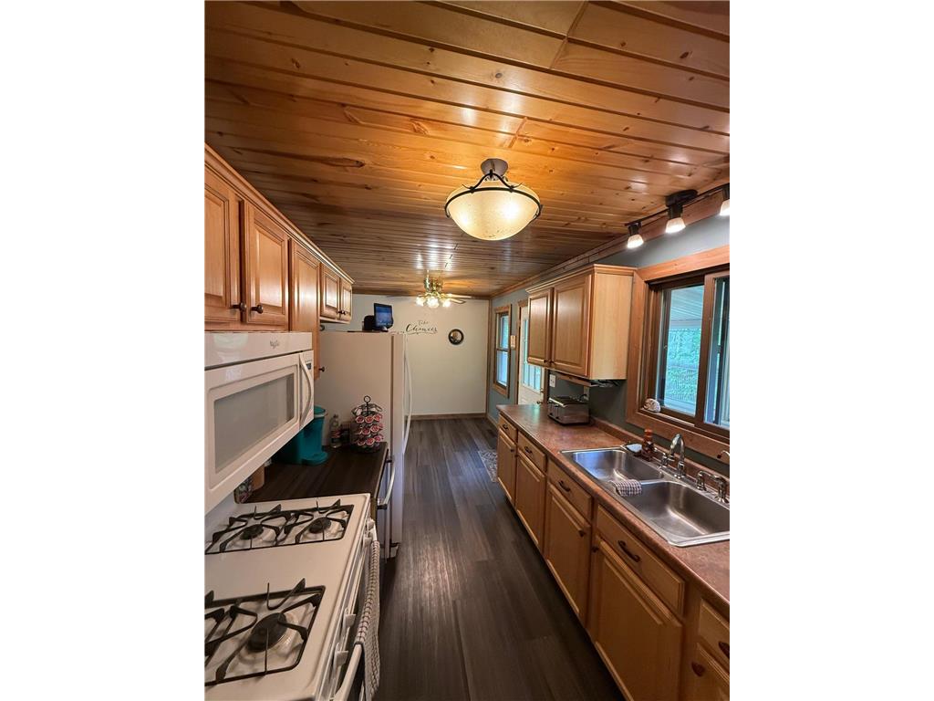 2554 Mission Road NE Ten Lake Twp MN 56601 7072096 image32