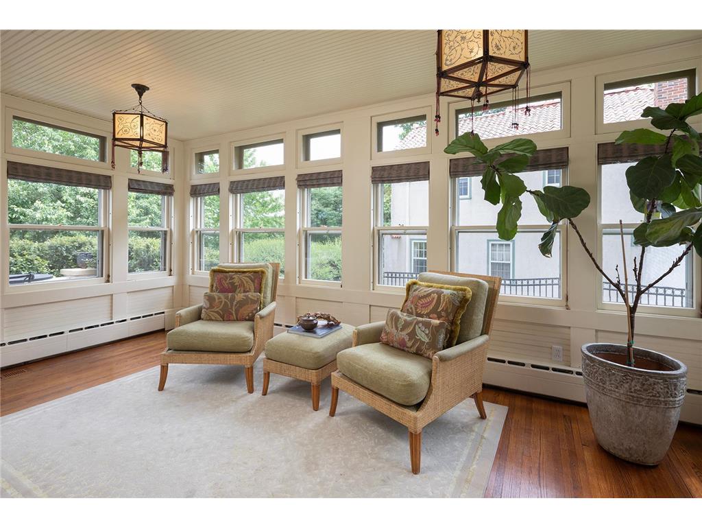 2554 W Lake Of The Isles Parkway Minneapolis MN 55405 - Lake of the Isles 6810636 image15