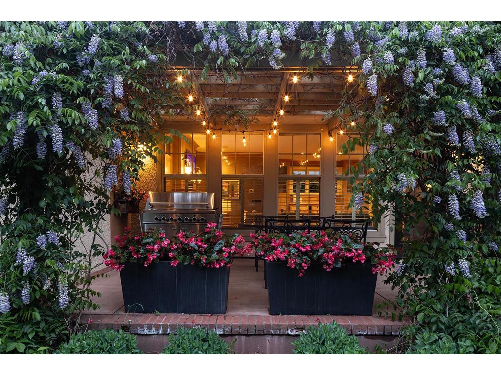 2554 W Lake Of The Isles Parkway Minneapolis MN 55405 - Lake of the Isles 6810636 image43