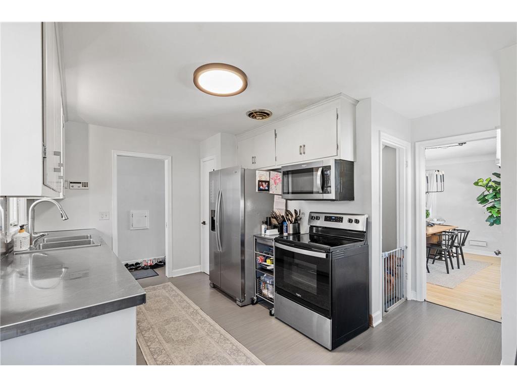 2554 Xenwood Avenue S Saint Louis Park MN 55416 7062745 image11