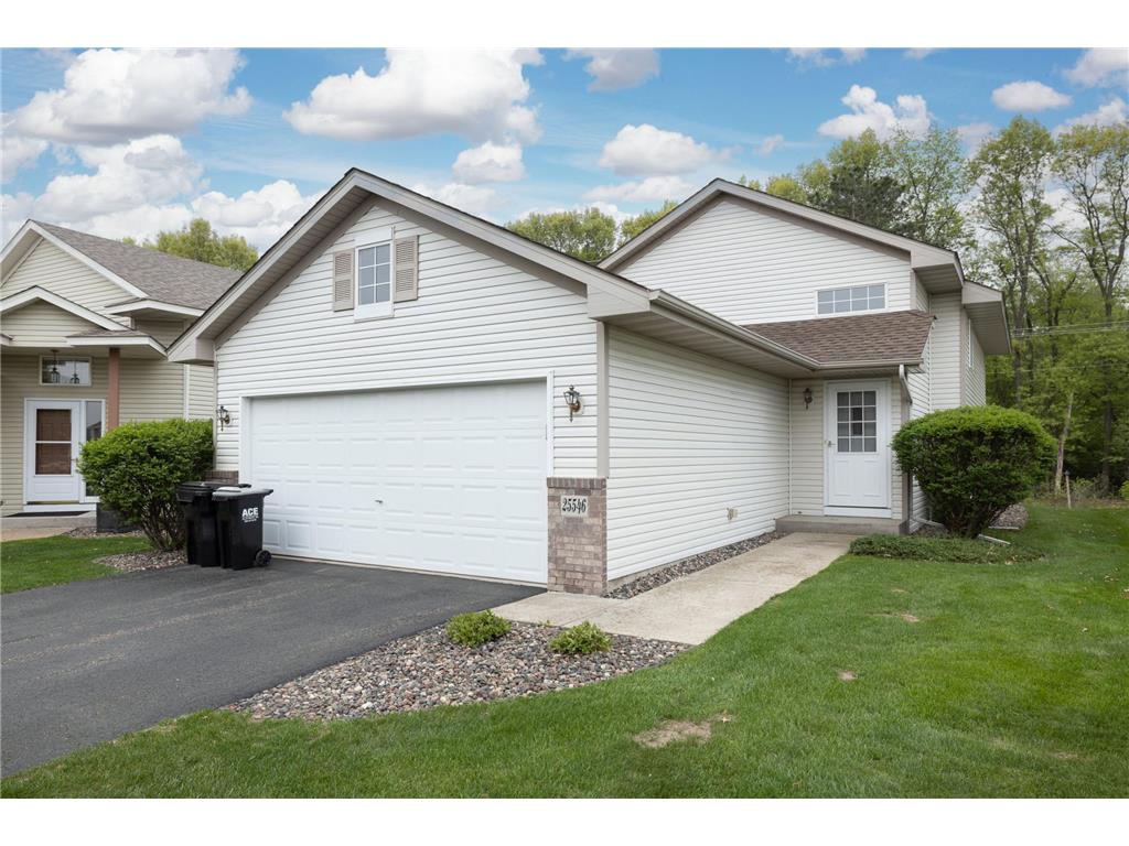 25546 Forest Boulevard Lane Wyoming MN 55092 6369742 image1