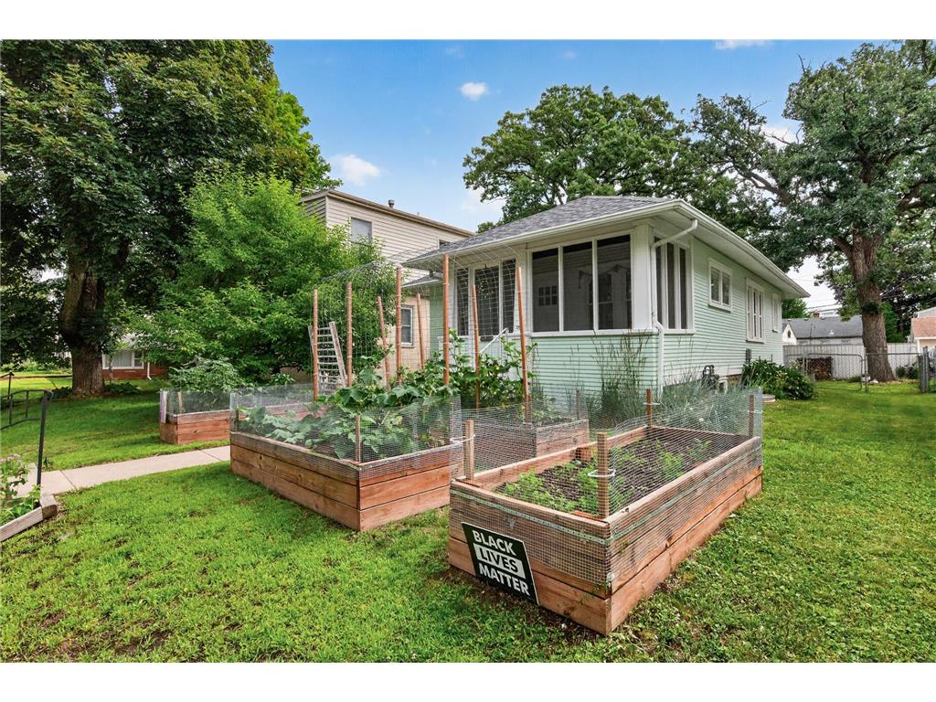 2555 Mckinley Street NE Minneapolis MN 55418 7102047 image4