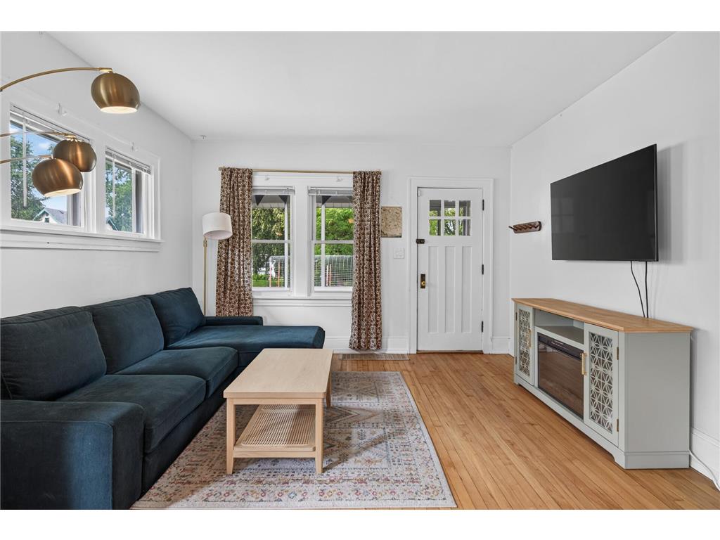 2555 Mckinley Street NE Minneapolis MN 55418 7102047 image7
