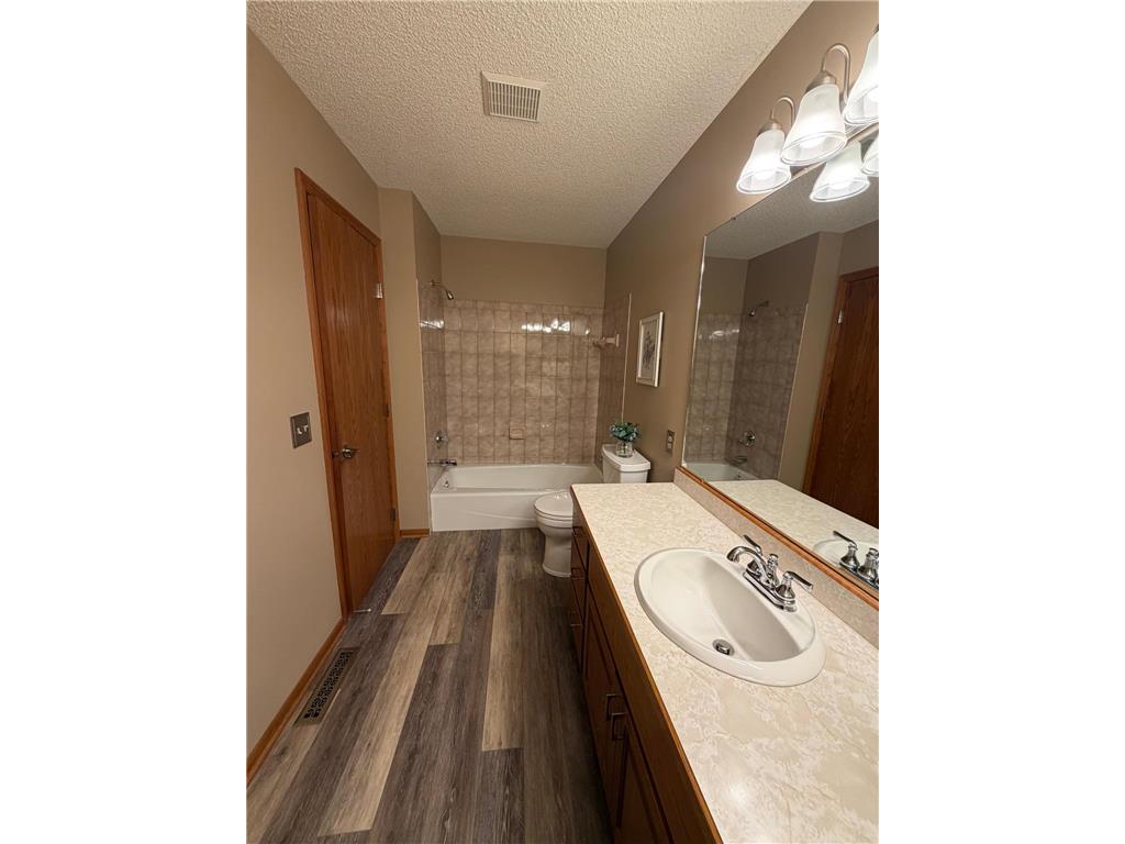 2555 Sylvan Street Little Canada MN 55117 7066962 image15