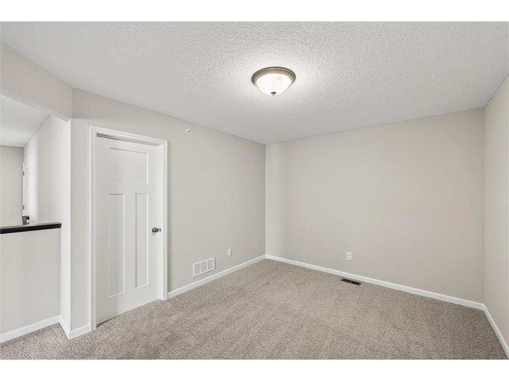 25555 3rd Street W Zimmerman MN 55398 7060493 image30