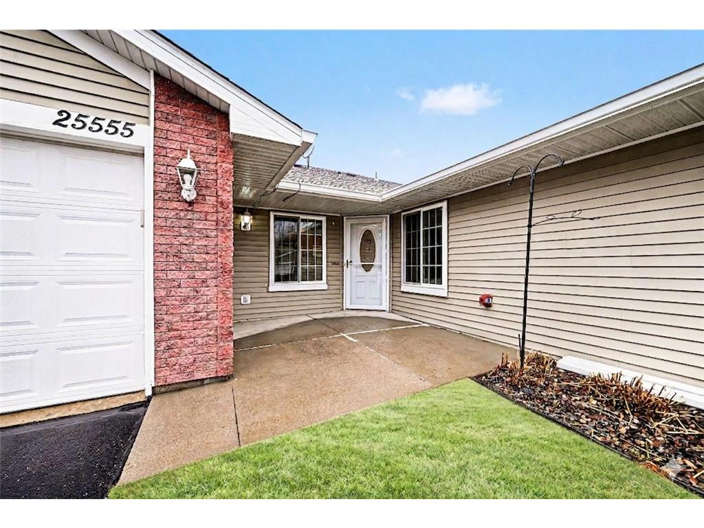 25555 Park Lane Shorewood MN 55331 7021071 image2