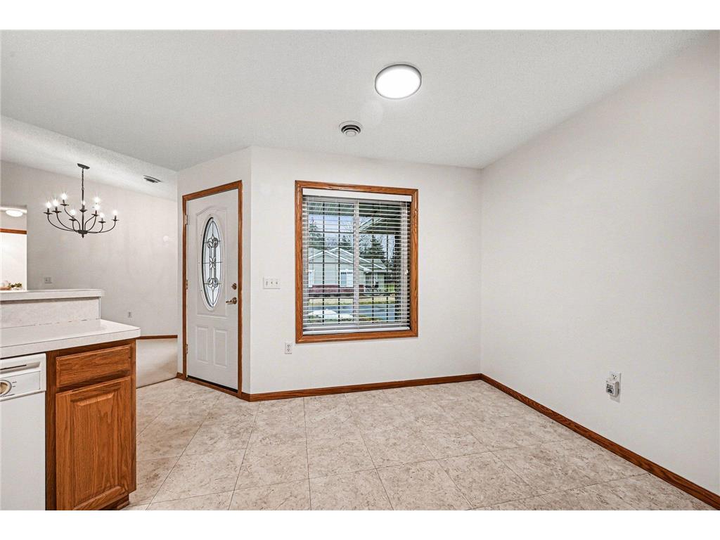 25555 Park Lane Shorewood MN 55331 7021071 image7