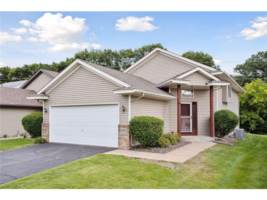 25556 Forest Boulevard Lane Wyoming MN 55092 6397484 image1