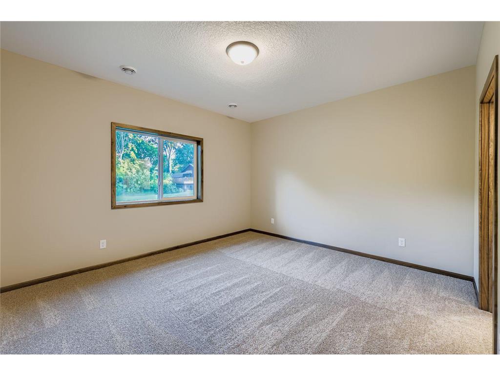 2557 County Rd I Mounds View MN 55112 6794616 image14