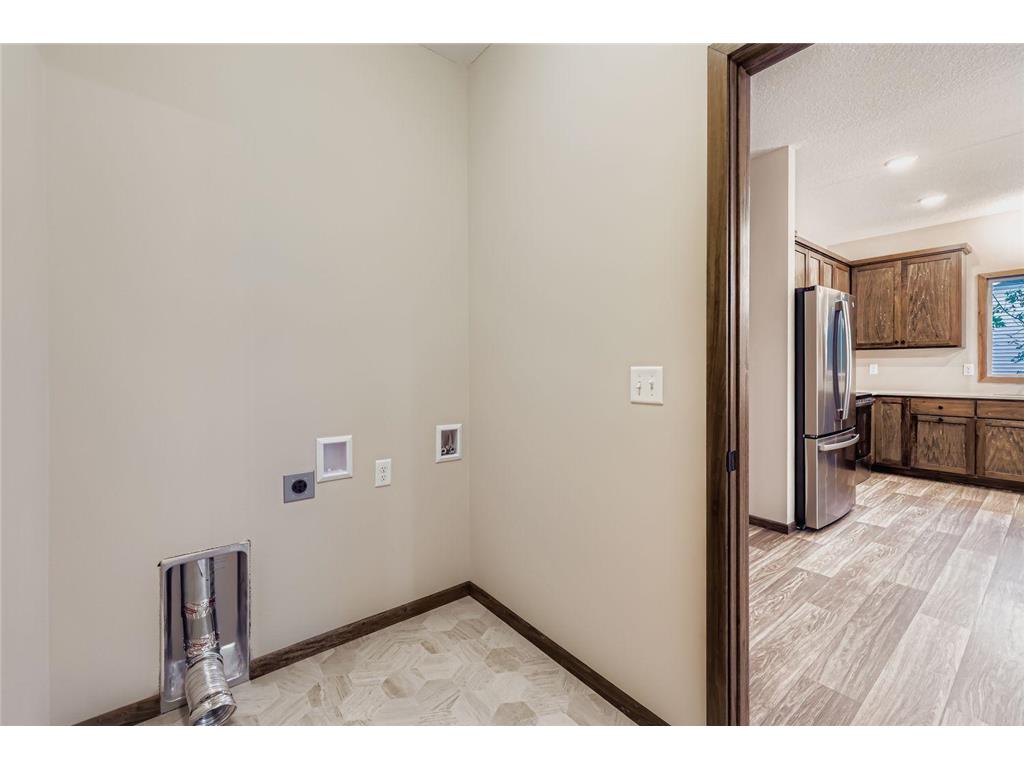 2557 County Rd I Mounds View MN 55112 6794616 image22