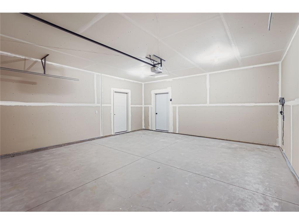 2557 County Rd I Mounds View MN 55112 6794616 image23