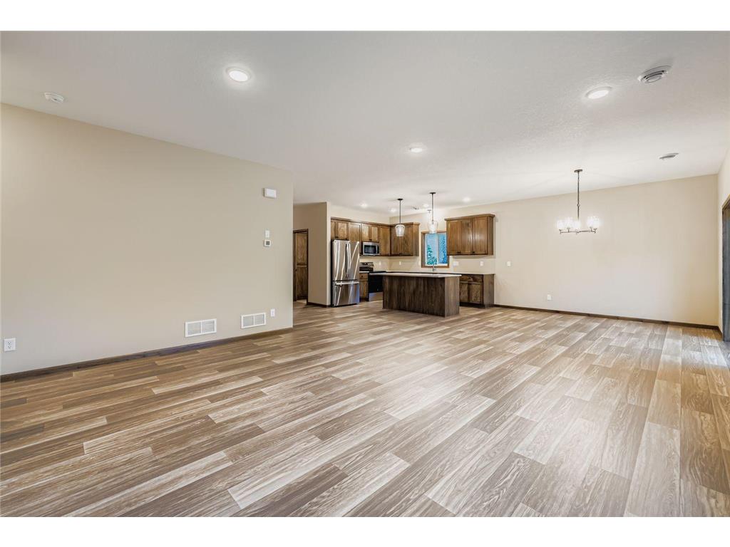 2557 County Rd I Mounds View MN 55112 6794616 image5