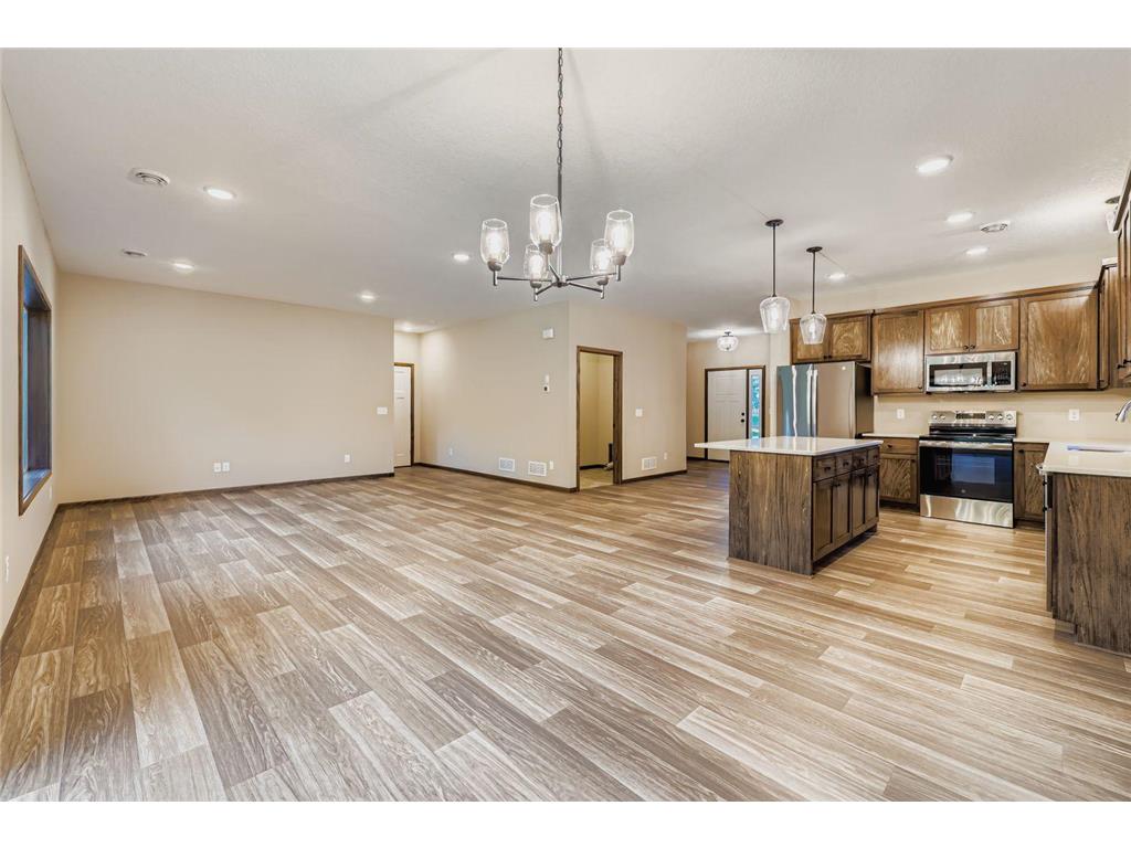 2557 County Rd I Mounds View MN 55112 6794616 image8