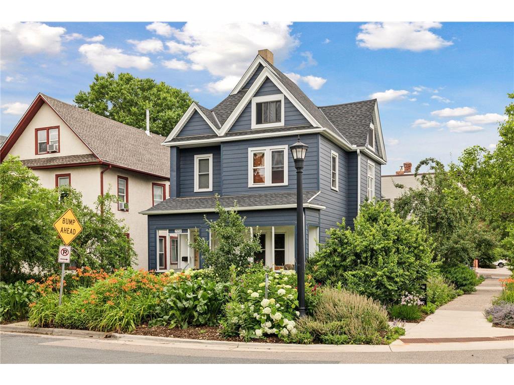 2559 Aldrich Avenue S Minneapolis MN 55405 6560598 image1