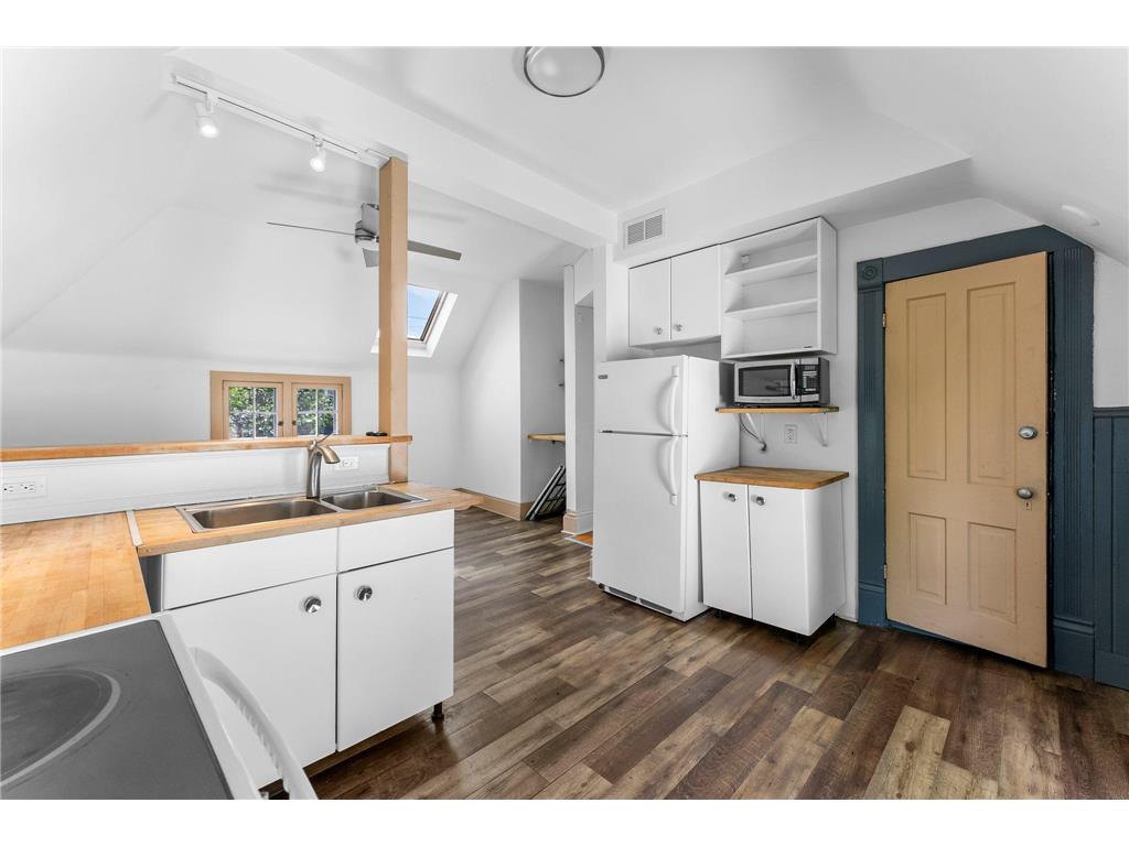 2559 Aldrich Avenue S Minneapolis MN 55405 6821603 image16