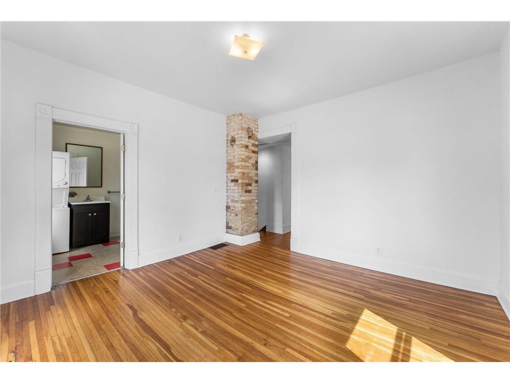 2559 Aldrich Avenue S Minneapolis MN 55405 6821603 image6