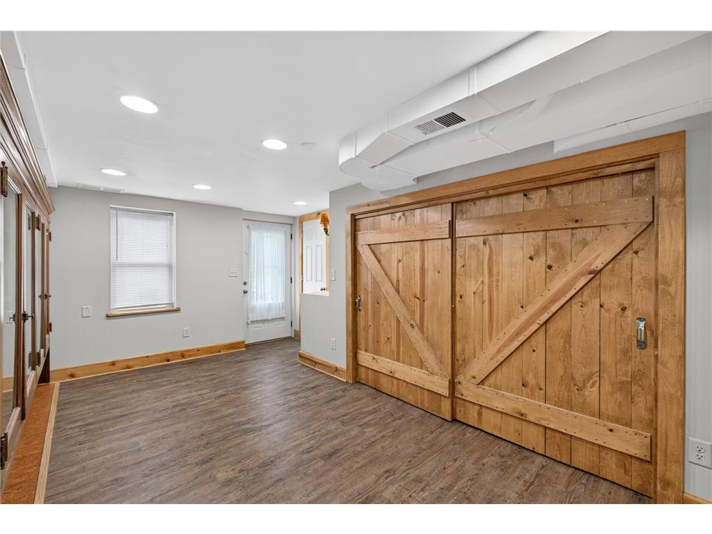 2559 Clarence Street Maplewood MN 55109 7094008 image19