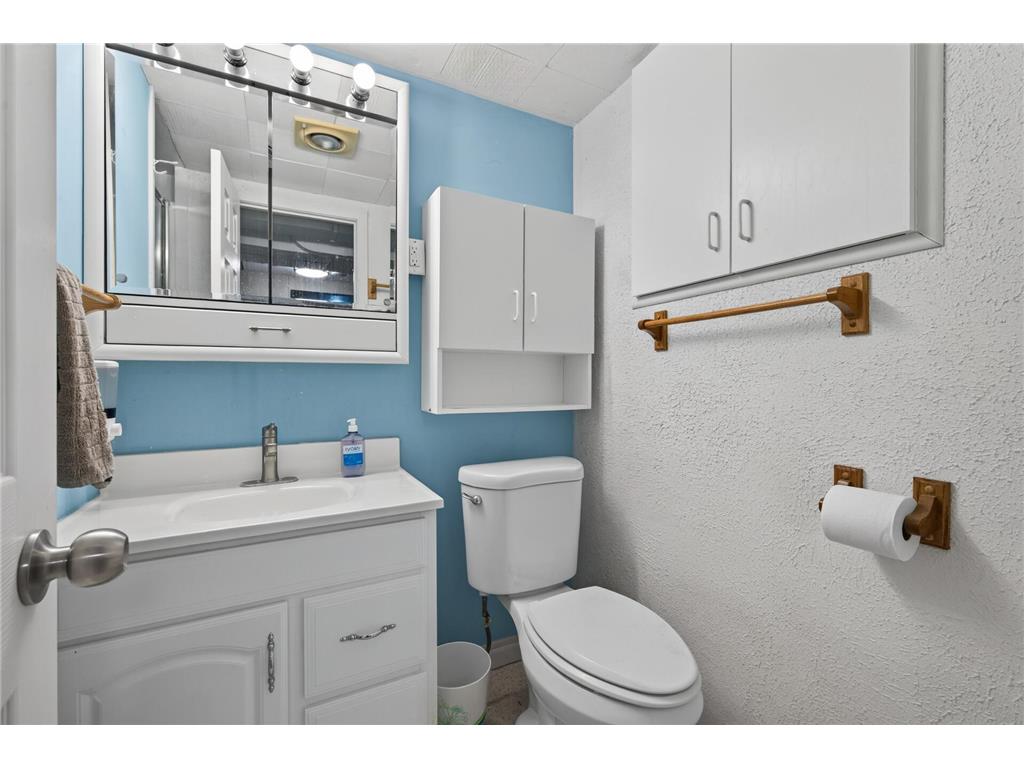 2559 Clarence Street Maplewood MN 55109 7094008 image25