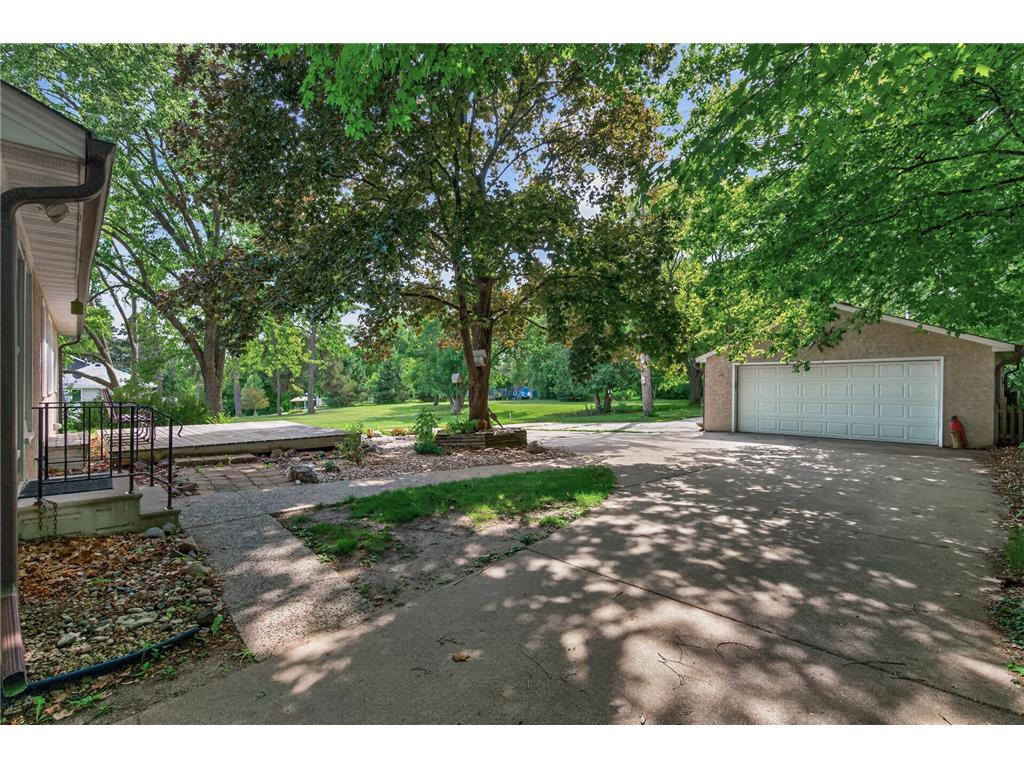 2559 Clarence Street Maplewood MN 55109 7094008 image29