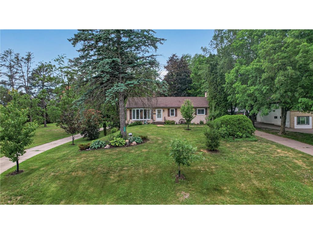2559 Clarence Street Maplewood MN 55109 7094008 image34