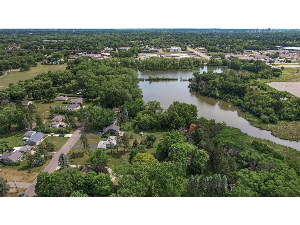 2559 Clarence Street Maplewood MN 55109 7094008 image42