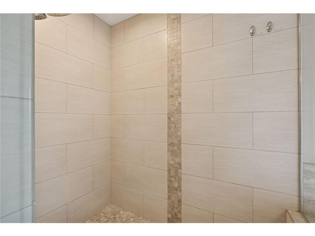 2559 Woods Drive Victoria MN 55386 7009492 image38