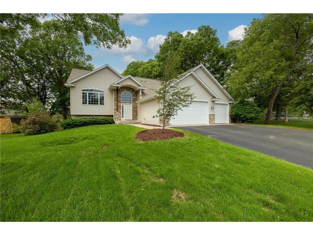 25594 20th Street W Zimmerman MN 55398 6385046 image1