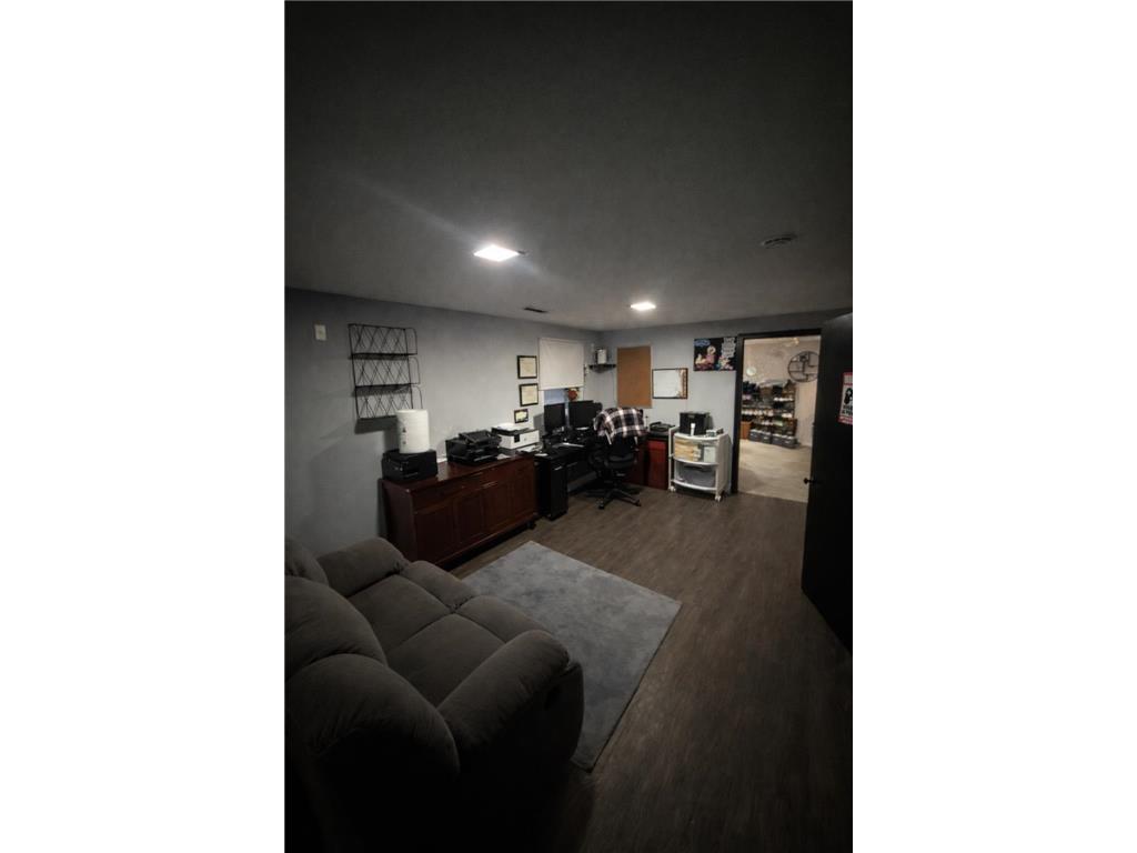 256 108th Avenue NW Coon Rapids MN 55448 7043387 image7