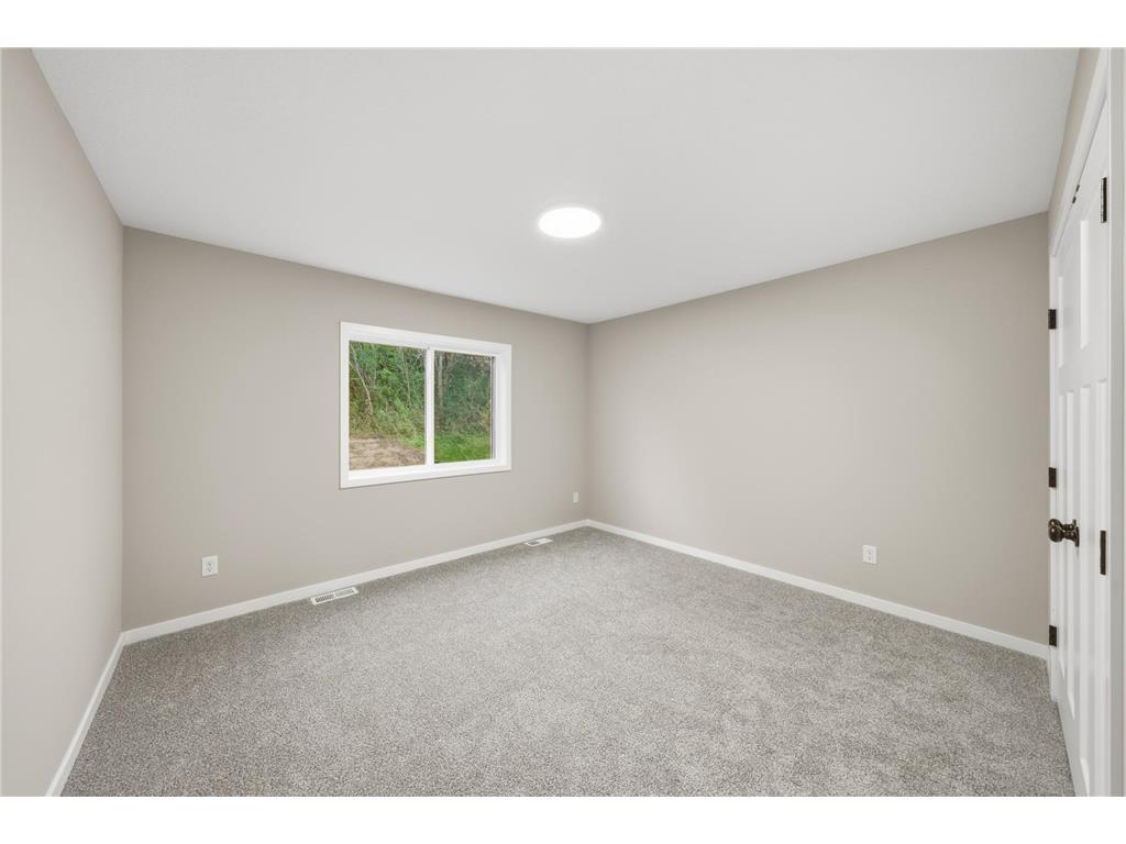 256 Dakota Avenue Roberts WI 54023 6805645 image15